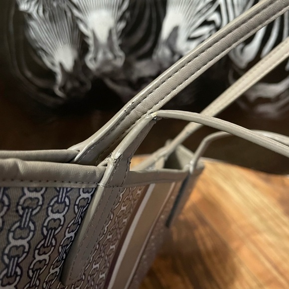❌SOLD❌Tory Burch Tote - Picture 11 of 12